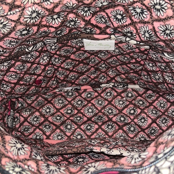 EUC PINK FLORAL VERA BRADLEY MEDIUM TOTE WITH POCKETS - Picture 2 of 4